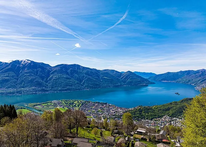 Haus Unter Der Buche 洛迦诺